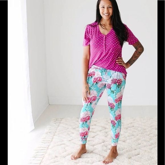 Posh Peanut Eloise Women's Short Sleeve Loungewear - Picture 2 of 2